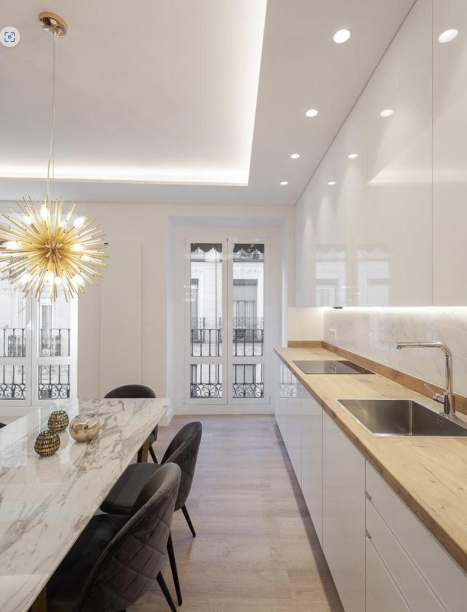 Elegant Retreat In City Center Appartamento *